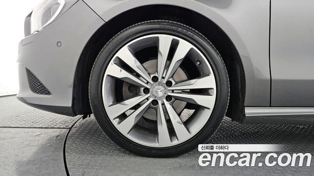 Mercedes-Benz CLA-класс C117 CLA200 d, 2016 все фото