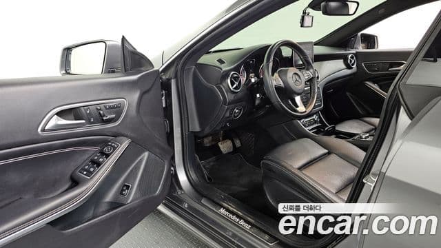 Mercedes-Benz CLA-класс C117 CLA200 d, 2016 11