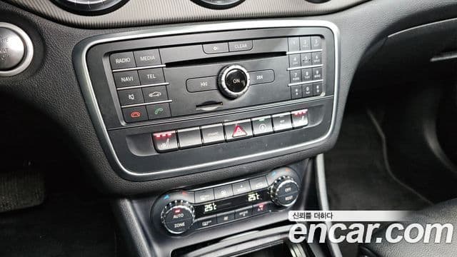 Mercedes-Benz CLA-класс C117 CLA200 d, 2016 16