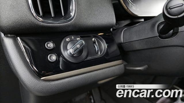 Mini Cooper D Countryman 2세대, 2022 16