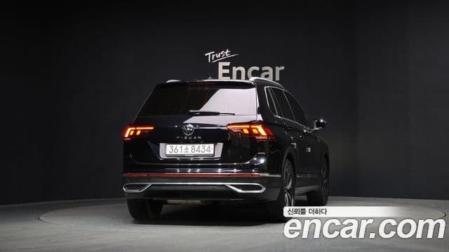 Volkswagen Tiguan 2세대 Premium, 2022 4