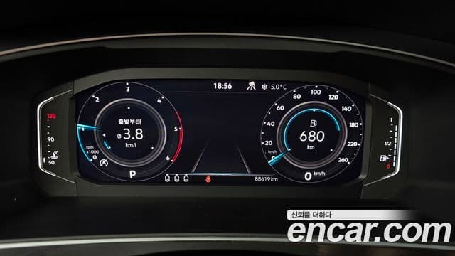 Volkswagen Tiguan 2세대 Premium, 2022 8