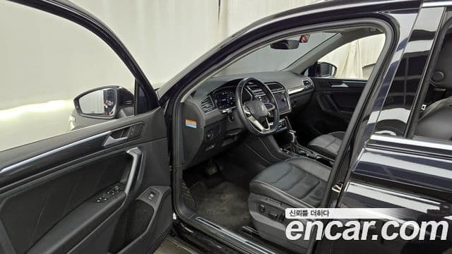 Volkswagen Tiguan 2세대 Premium, 2022 10