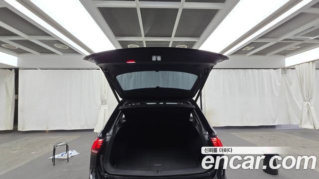 Volkswagen Tiguan 2세대 Premium, 2022 20