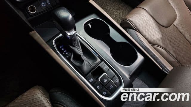 Hyundai Santa Fe TM Prestige, 2019 9