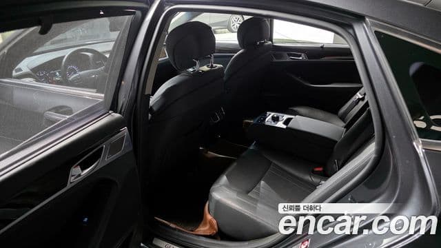 Genesis G80 Premium Luxury, 2019 11