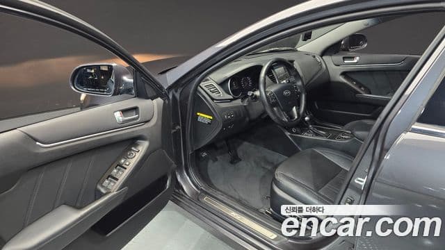 Kia The / новый Prestige K7 LPI 3.0 Deluxe, 2012 10