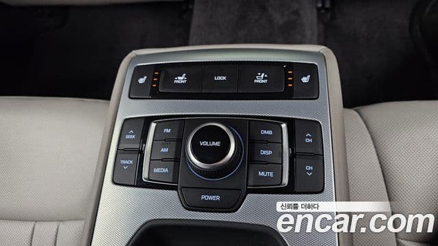 Genesis G80 Luxury, 2019 19