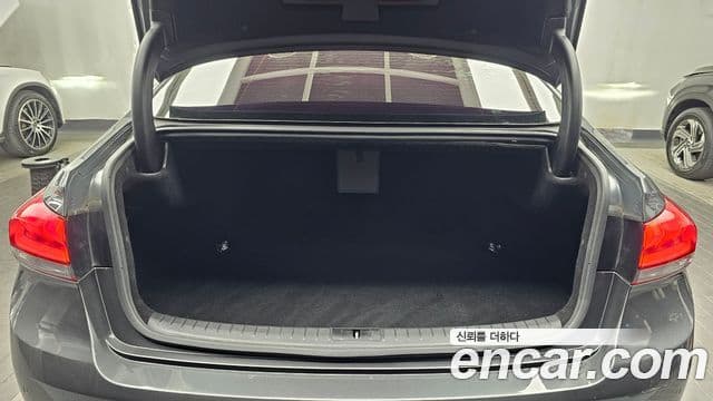 Genesis G80 Luxury, 2019 20