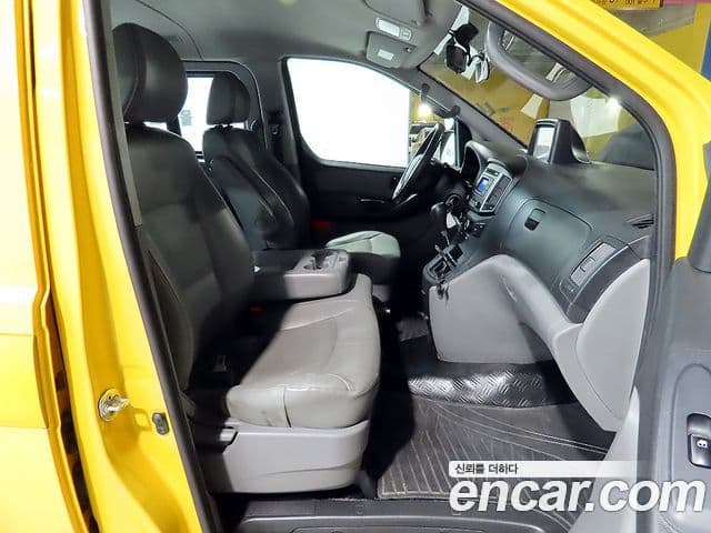 Hyundai Grand Starex Smart, 2016 17