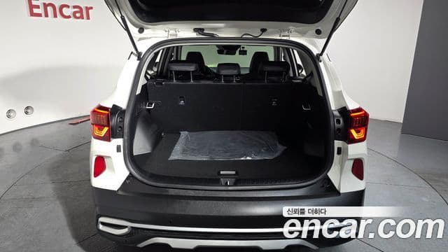 Kia Seltos Signature, 2022 20