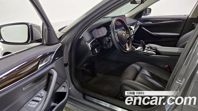 BMW 5시리즈 (G30) Luxury, 2022 10
