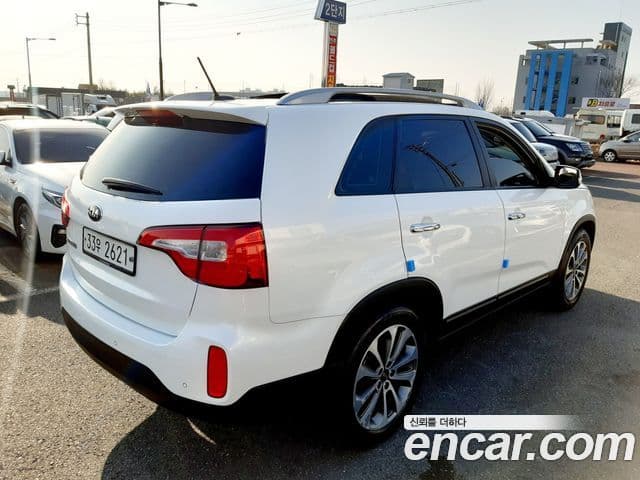 Kia New Sorento R Trendy, 2014 4