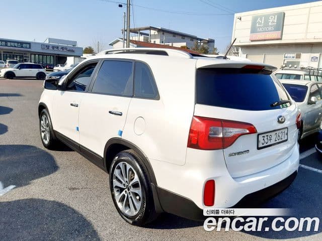 Kia New Sorento R Trendy, 2014 6
