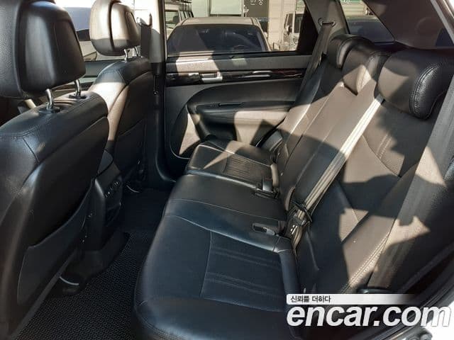 Kia New Sorento R Trendy, 2014 8