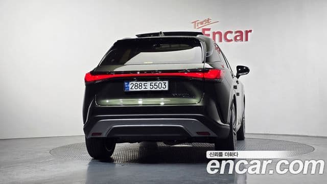 Lexus RX350h 5세대 Luxury, 2024 4