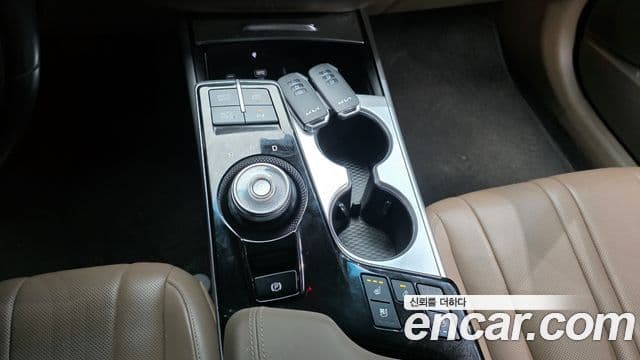 Kia K8 гибрид Noblesse, 2023 9