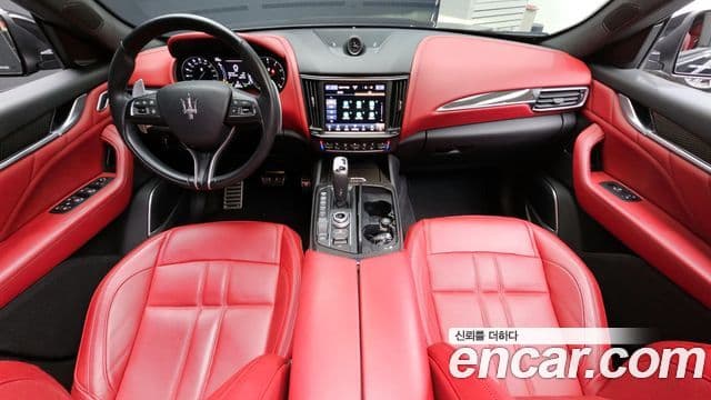 Maserati Levante 3.0 AWD Modena, 2022 7