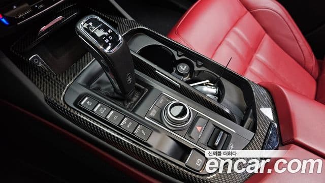 Maserati Levante 3.0 AWD Modena, 2022 9