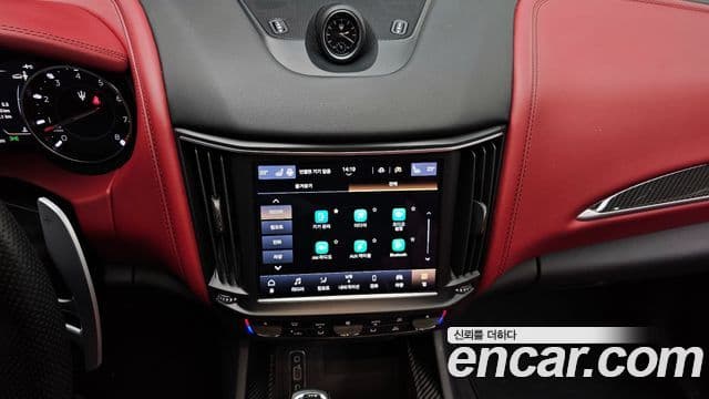 Maserati Levante 3.0 AWD Modena, 2022 14