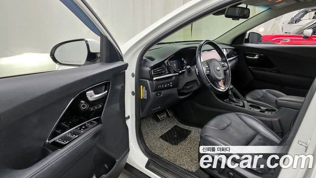 Kia The / новый New Niro Noblesse Special, 2020 10