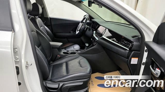 Kia The / новый New Niro Noblesse Special, 2020 11