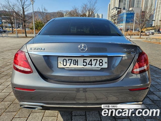 Mercedes-Benz E-класс W213 Exclusive, 2017 6