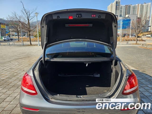 Mercedes-Benz E-класс W213 Exclusive, 2017 8