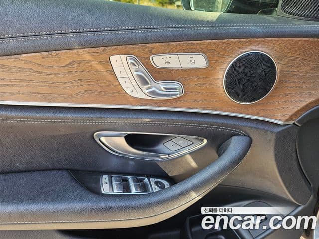 Mercedes-Benz E-класс W213 Exclusive, 2017 12