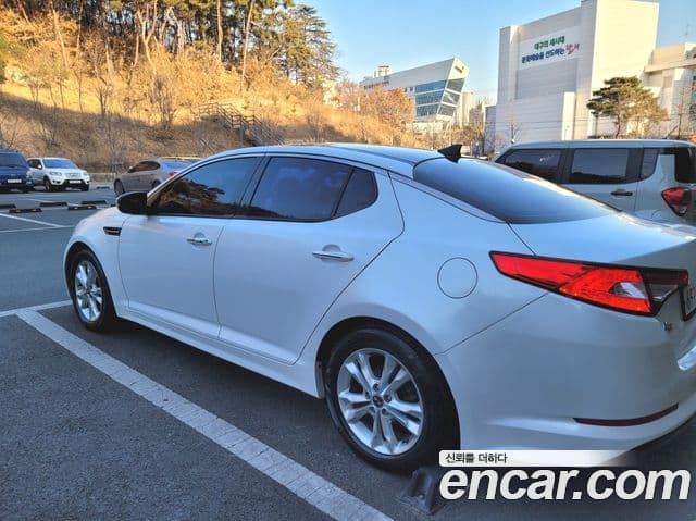 Kia K5 Prestige, 2011 2