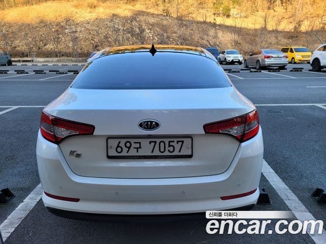 Kia K5 Prestige, 2011 4