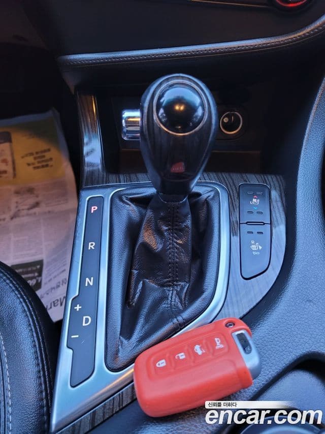 Kia K5 Prestige, 2011 9