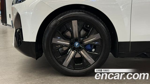 BMW iX xDrive50 Sport Special Edition, 2025 все фото