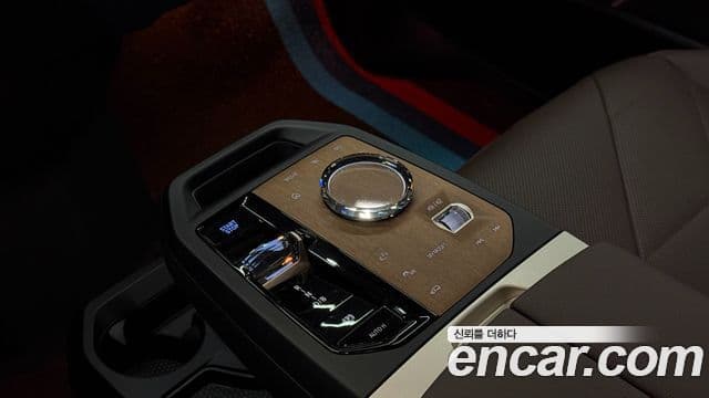 BMW iX xDrive50 Sport Special Edition, 2025 9