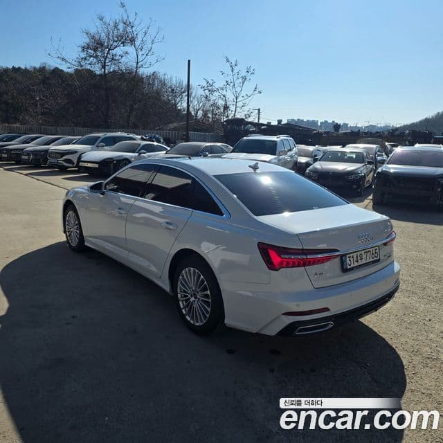 Audi A6 (C8) Premium, 2021 4