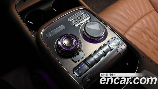 Genesis G90 (RS4) бензин 3.5 турбо AWD, 2022 9