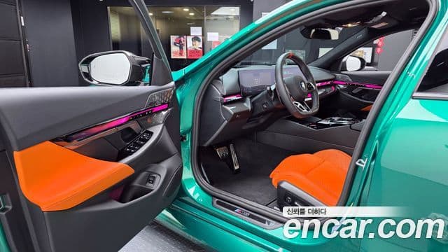 BMW M5 (G90) M5 седан, 2025 11