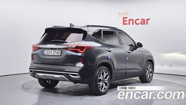 Kia Seltos Signature, 2023 2