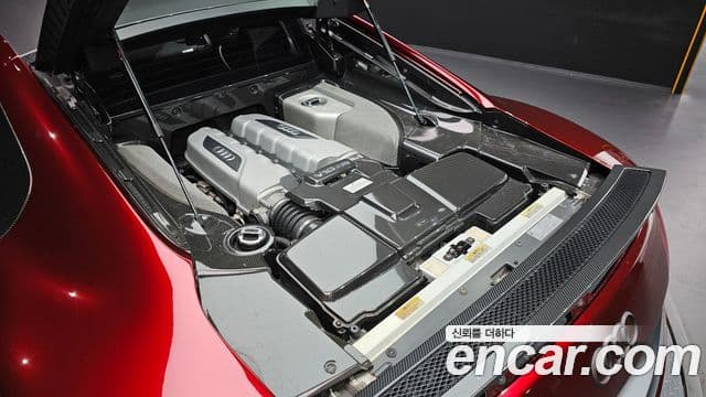 Audi R8 5.2 V10 купе, 2015 6