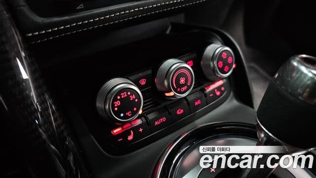 Audi R8 5.2 V10 купе, 2015 18