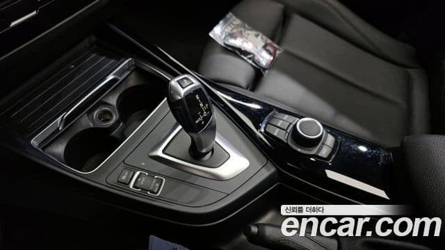 BMW 1시리즈 (F20) 118d Sport 5도어, 2019 9