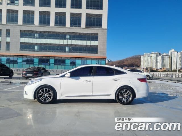 Hyundai Grandeur HG Modern, 2013 4