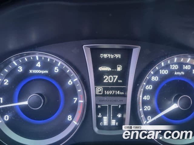 Hyundai Grandeur HG Modern, 2013 6