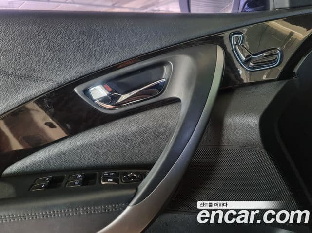 Hyundai Grandeur HG Modern, 2013 14