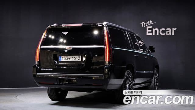 Cadillac Escalade 4세대, 2015 2