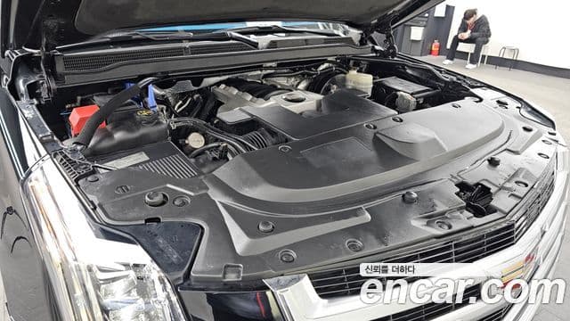 Cadillac Escalade 4세대, 2015 6