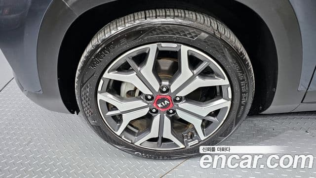 Kia Seltos Signature, 2022 все фото