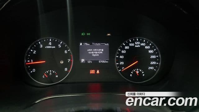 Kia Seltos Signature, 2022 8