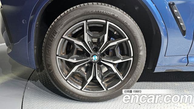 BMW X4 (G02) xDrive20i M Sport, 2023 все фото