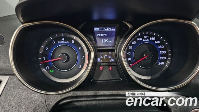 Hyundai Avante MD M16 GDI top, 2012 8